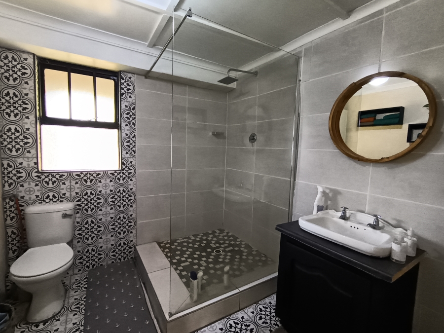 2 Bedroom Property for Sale in Hickmans River Eastern Cape